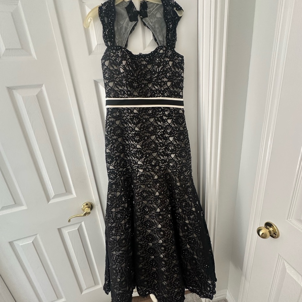 Christian Michele Black Gown size 12 - Picture 3 of 9